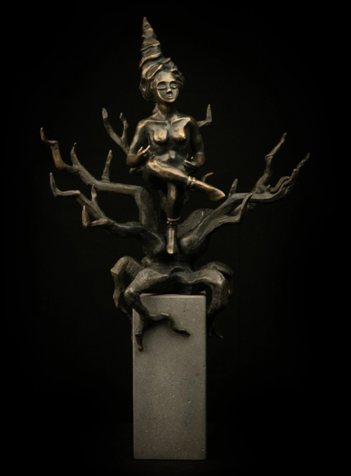 Concentration, bronze sculpture by Hayk Hovhannisyan