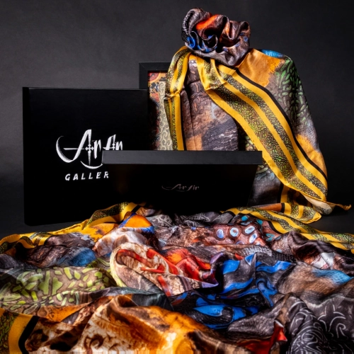 "Nostalgia", by Abgar Khachatryan. Wearable Art.